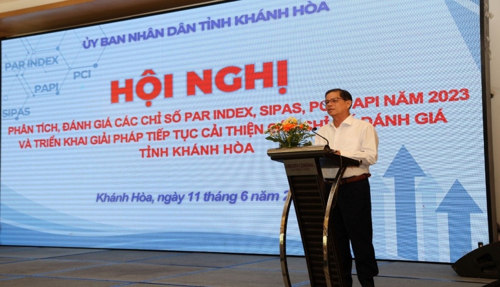 hinh4.jpg (233 KB)