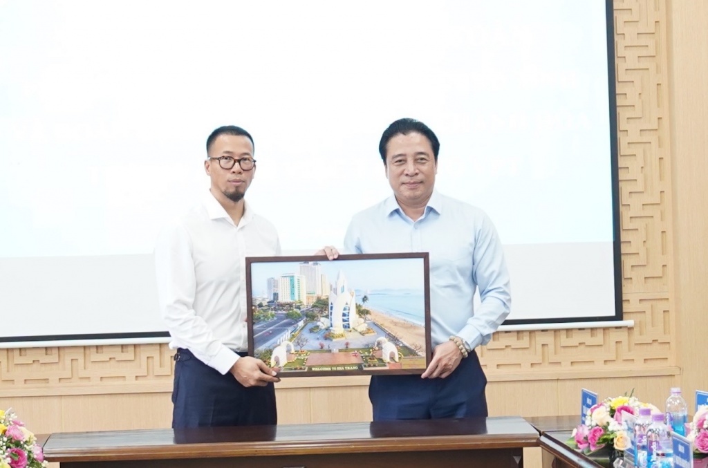 hinh 22.jpg (140 KB)